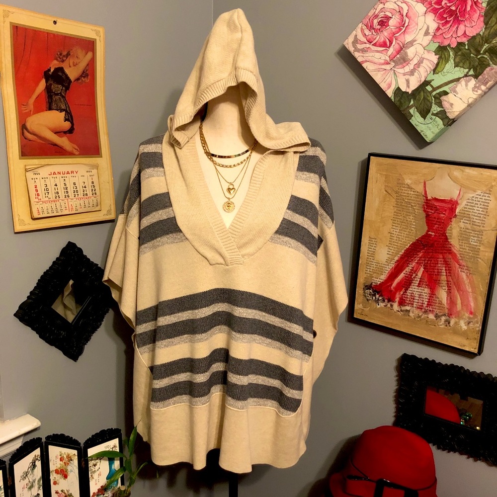 THE STRIPED HOODED PONCHO